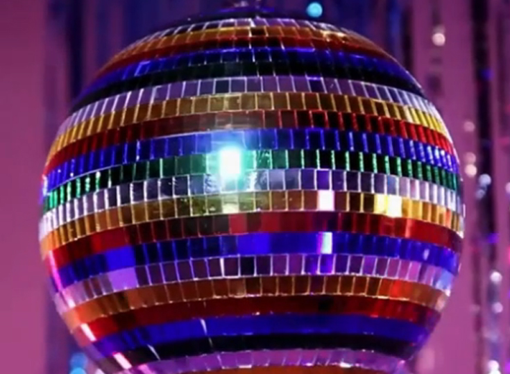 Couple-Exclusive Booking Platform